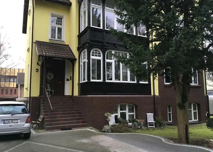 Mini Apartament Marine